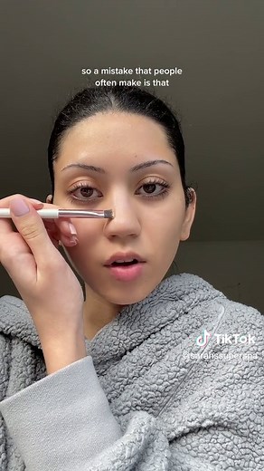 Slim Nose Makeup Tips for a Defined Look