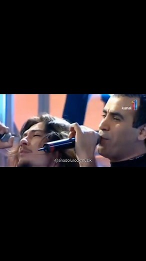 ANADOLU ROCK MÜZİK © | Aşkın mapushane İçinde ben mahkum Saçların parmaklık Gözlerin gardiyan olmuş 🎙 Barış Akarsu & Haluk Levent - Aşkın mapushane... | Instagram
