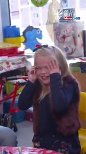 This is the moment 11-year-old Ella Chadwick was surprised by the one and only, David Beckham... ✨ Her reaction is just everything 🥺 Ella is a double kidney transplant patient from Rochdale, and has gone through more than most of us would in a lifetime. Yet despite her limited mobility she still finds the time to pen and deliver get well cards to others on her ward at Great Ormond Street Hospital. 💜 TSB The Mirror | The Pride of Britain Awards