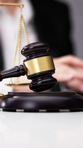 Judge Gavel Strike 02 | Courtroom Gavel Short