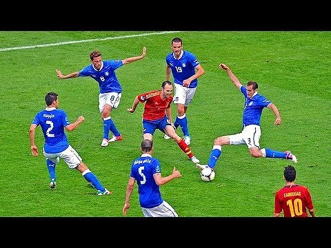 How To Do The Iniesta Signature Move Skill Tutorial + Trick Variations