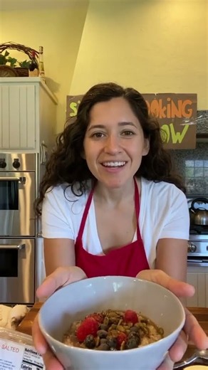 Overnight steel cut oats #healthy #healthybreakfast... #Shorts #chefjoanna