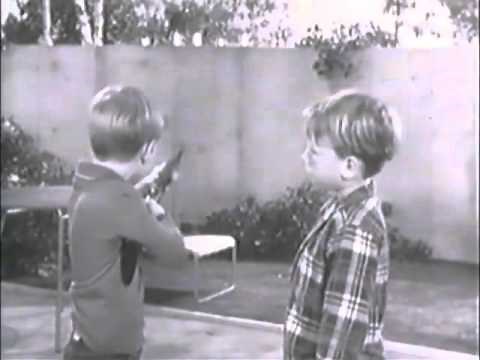 12 Classic Retro Cowboys, Guns & Ammo Commercials