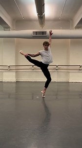 Don't miss the chance to see ABT Principal Dancer James Whiteside's newest commission for ABT Studio Company during their 2024 Spring Tour! ONLY 4 more chances!! Santa Fe, New Mexico: March 28th Provo, Utah: March 30th (SOLD OUT) Bozeman, Montana: April 19th Thousand Oaks, California: April 21st 🎟: https://www.abt.org/training/dancer-training/abt-studio-company/#performances 📸: Brady Farrar in YOUNG & BEAUTIFUL by James Whiteside. | American Ballet Theatre