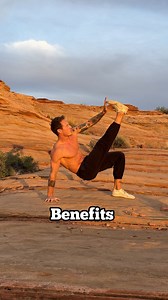 Save „Foot Taps to Compression Slide“ for your next workout! 🔥 This exercise offers numerous benefits and can be easily modified to match your fitness level. Ready to learn how to make it work for you? Check the link in my bio for my training app! ✅ | LeoMoves