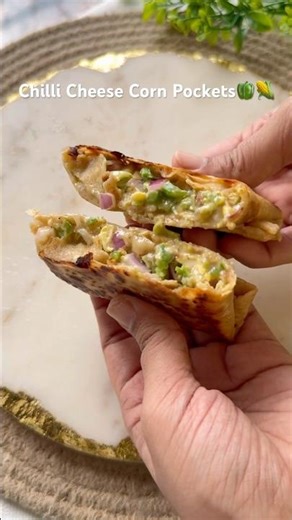 Chillie cheese corn pockets |Cheese corn pockets #chillicheesecornpockets #cookwithnidhiii #fypage