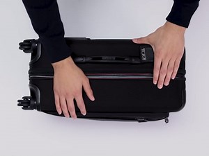 TUMI - Aerotour 4 Wheel Expandable Luggage - Men's and Women's Lightweight Business and Leisure Travel Suitcase - 21.75" Expandable Carry-On, Black