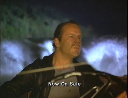 Striking Distance (1993)
