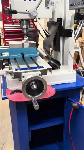 Tech-n-Mech’s first thoughts on PM-728VT Bench Top Mill