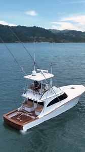 💰Price Reduction💰 - 2013 44’ @garlingtonyachts x @conch_boats 🇨🇷(1 of 2 44’ Enclosed) “Fishy Business” Completely refinished in 2022/2023 including and not limited to the following: • Cruise 28k, Wide Open 33k • New Seakeeper 6 • New Garmin Units • Flir Thermal Camera • Light Bar • Complete Paint Job • Fresh Bottom Paint • Cummings Certified Rebuild in 2022 • New 17k Generator • Koden Sonar • New Teak Floor • New cushions • New A/C unit • Cabin Refurbished • Subzero Refrigerator/Freezer Adde