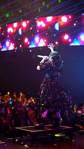 きゃりーすたっふ🍒Kyary Pamyu Pamyu on Instagram: "“CRAZY PARTY NIGHT” at ZEROTOKYO 最高でした🎃 大盛り上がりの「Crazy Party Night ～ぱんぷきんの逆襲～」をみなさまにお届け🕸️ #きゃりーぱみゅぱみゅ #zerotokyo"