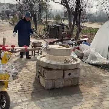 The ingenuity of the working class—how can people be this clever? #EveryTradeHasItsMaster #LifeHa...