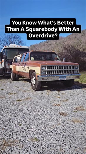 Collin Andrews 🇺🇲 on Instagram: "With @fitech_efi 's help with a killer trans controller, my Ole Dually has a 4l80! Now it's time to get it sitting right with the help from @djm_suspension 😎😎😎 videos and more coming soon! . . . #squarebodybrothers #squarebodydually #c10 #c20 #c30 #chevytrucks #trucks #truckreels #projectcars #godriveit #fitech #fitechfuelinjection #squarebodytrucks #squarebodynation"