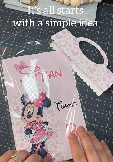 🎀Minnie Mouse Activity Book 🎀 Looking for a fun way to keep kids entertained? This Minnie Mouse activity book is filled with coloring pages and exciting activities. Perfect for sparking creativity and keeping little hands busy! Ready to dive in? Paper: @koalagp_paper Dm to order now 💬 #minniemouse #activitybook #kidsfun #creativeplanning #kidsactivities #minniemouselover #funforkids #creativekids #disneyfun#custompartydecor#viral_video#fyp#explore