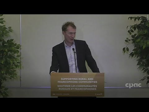 Minister Miller announces new immigration pilots for rural and Francophone minority communities