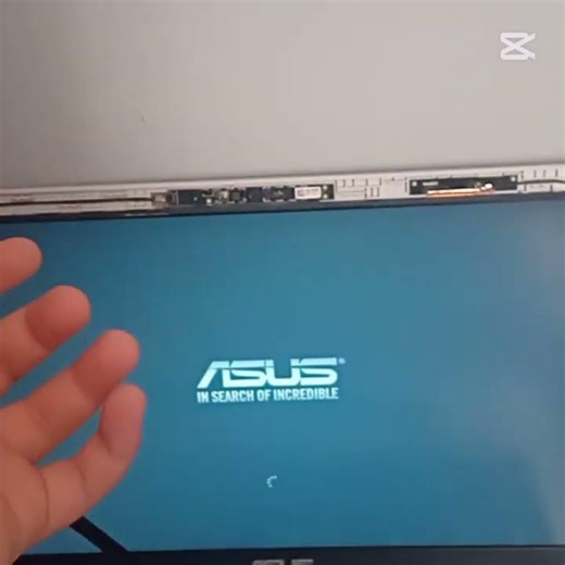 #windows #windows10 Il computer non ci lascerà mai☠️