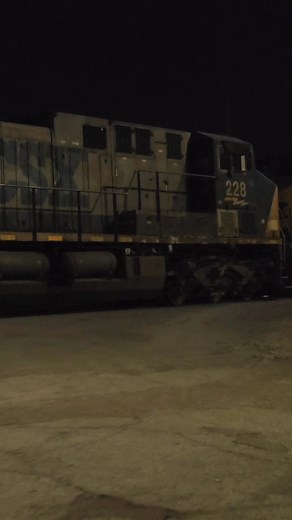 CSX M693 Manifest Augusta Ga #csx #hobby #trains #train #railroad #railway #railfans #railfanning #locomotive #railroadsofamerica #trainspotting | NPH Prod.