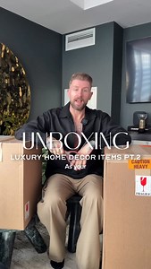 As a designer, it’s my job to find the cool stuff. Why go basic when extraordinary is an option? Luxury is all about the details, the little things you use every day. Which one did you love most? @ssense 5. Tom Dixon @tomdixonstudio - Black Tank Wine Glass Set 6. Edie Parker @edie_parker - Red & Pink Glass Tabletop Lighter Ashtray Set 7. L’Objet @lobjet - ‘Oh Mon Dieu’ Incense Holder 8. Diptyque @diptyque - Oval Figuier Wardrobe Diffuser . . #interiordesign #unboxing #homedecor #designadvice #de