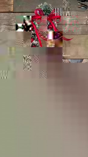 Crafting Cheer: DIY Christmas Wreaths to Spruce Up Your Holidays! 🎄✨ #HolidayDIY #ChristmasCrafts | Hollie Lynn Williams