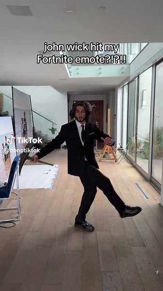 John Wick Joins Fortnite Season 3 with New Emotes