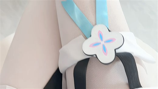 当然是可爱的三月七啦！