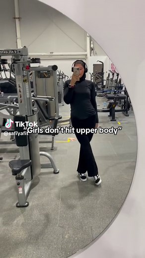 ‏Girly sleeper build 😋 #fyp #foryoupage #fitness #gymtok