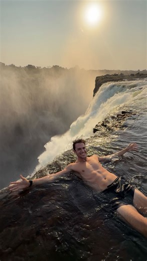 Daniel Snow on Instagram: "Epic experience at one of the Seven Natural Wonders of the world , Victoria Falls! We were lucky enough to experience this inside Devils Pool, a natural rock pool right on the edge of Victoria Falls, inside the country of Zambia"