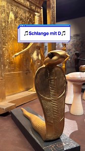 Tutankhamun Ausstellung: Schlange und Kunst im Museum