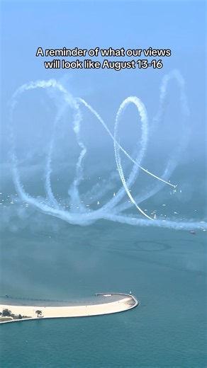 This is why you should visit 360 CHICAGO during Air & Water show weekend #360chicago #chicago