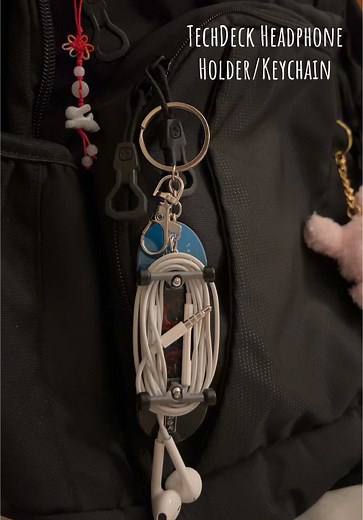 DIY TechDeck Headphone Holder Keychain Tutorial