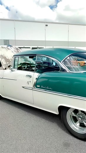 1955 Chevrolet Bel Air #trifivechevy #55chevy #chevybelair ‪@StreetsideClassics‬ Nashville Car Show