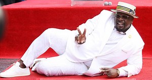 Cedric the Entertainer Shows Off the Special Gift George Lopez Sent Him After His Walk of Fame Ceremony