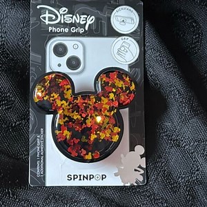 Disney foam grips spin pop