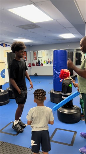 Boxing Academy for All Levels in Bryans Road