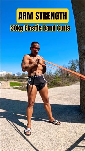 30kg Elastic Band Curls: Strengthening Your Arms