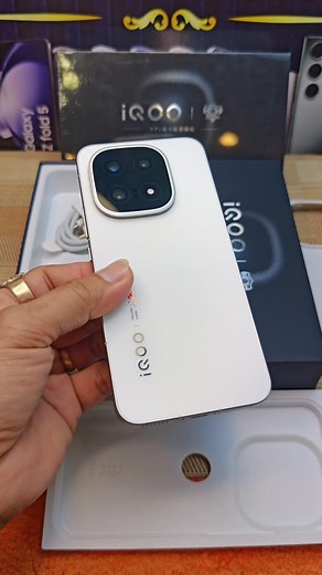 Best Phone Store on Reels