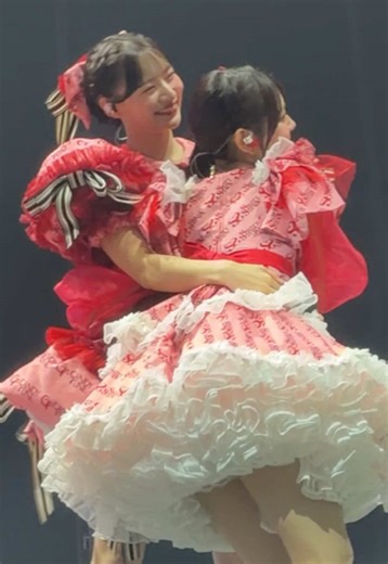 あまりにも尊すぎることまゆコンビ #白石まゆみ #立花琴未 #ことまゆ #SWEETSTEADY #CANDYTUNE @白石まゆみ @立花琴未