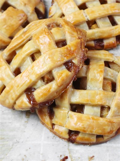 Delicious Mini Apple Pies Recipe for Easy Enjoyment
