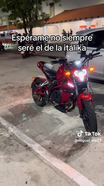 Descubre la Italika Vortex 250 en acción