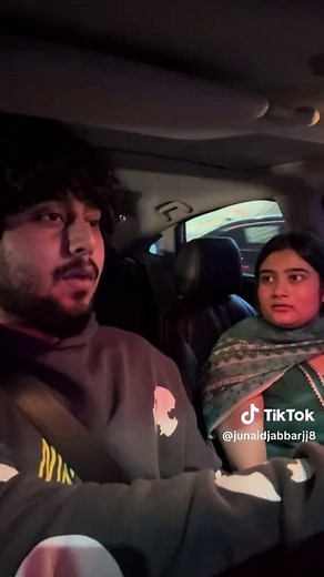 Uber Driver Surprises Passengers with Unexpected Singing