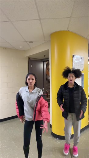 first u gotta just work to the beat @Zo #dmv #duo #dance #dancetrend #tiktokpartner