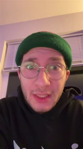 Screenwriting formats confuse me #screenwriting #filmmajor #filmstudent