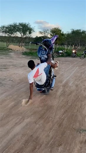 Família se inscrever curtir comentar compartilhar ajuda nois #grauearte #moto #244naoecrime #grau