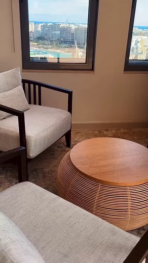 Enjoying a delicious and esclusive breakfast spread at the M Club lounge with stunning views 🥐🌅Book your stay: https://www.marriott.com/en-us/hotels/mlamc-malta-marriott-hotel-and-spa/overview/#BreakfastDelights #FoodieHeaven #MorningIndulgence #MaltaMarriott @marriotthotels | Malta Marriott Resort & Spa