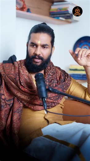 Rahul Kumar on Instagram: "Mantra bhi hai, sadhna bhi hai, Phir bhi badlav kyun nazar nahi aata? Kabhi kabhi kami mehnat ki nahi hoti, Andar ki negativity rukawat ban jaati hai. Jab tum maaf karna aur pyaar karna seekh lete ho, Tab bhagwan har jagah dikhne lagte hain— Aur zindagi khud hi behtar ho jaati hai Type “Jai Jagannath, I forgive” apna pyaar show karne ke lie [Family Relationship Numerology Astrology Astro remedies Success Love Life Numerology Tips Hindi Personality 2026 New Year Happy N