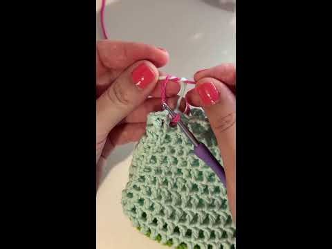 Cómo hacer una MINI BOLSA a Crochet FACIL con Sobras de Lana: TUTORIAL (Paso a Paso) SIN COSTURAS!!!