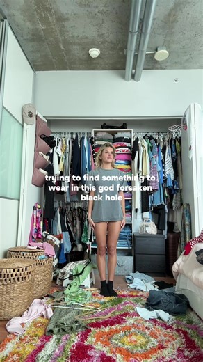 Declutter Your Closet: Tips for a Fresh Start