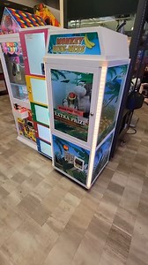 144K views · 655 reactions | What's inside the gold eggs in this vending machine?! #vendingmachine #mystery #arcadegames | Arcade Matt | Facebook