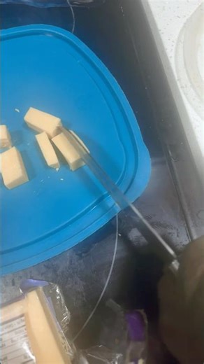 How to cut cheese 🧀 #shortsfeed #cook #cheese