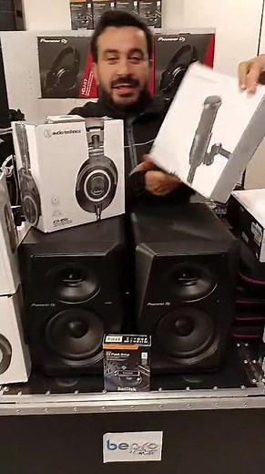 #audiotechnica #at2020 #at2035 #ahtm50x #microphone